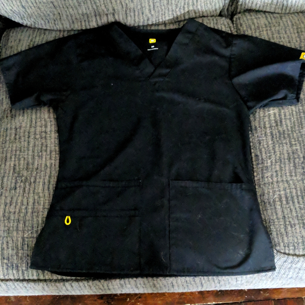 Scrub top